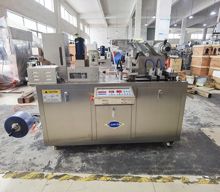 Horizontalmente 10 40 placas pela máquina de empacotamento automática minúscula da bolha