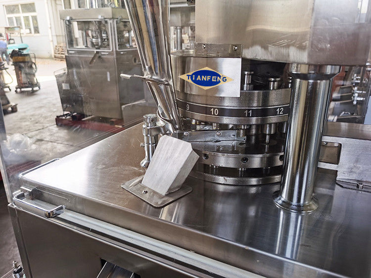 Máquina de fabricação de pílulas rotativa automática de alta velocidade com molde de punção de forma irregular