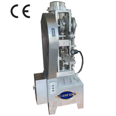 Prensa de comprimidos de caixa de flores de saída de uma única camada com pressão de 60 KN e capacidade de 2800 pcs/hora