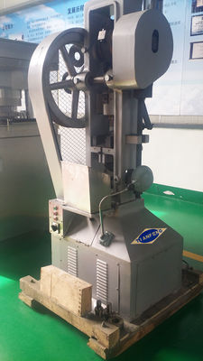 Máquina da compressão da tabuleta do perfurador da cânfora dos alimentos para animais de estimação 100KN de THP 10T única